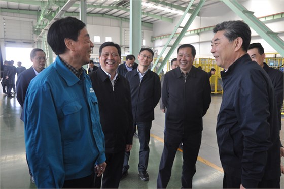 安徽省常務(wù)副省長(zhǎng)鄧向陽(yáng)來(lái)皖南電氣調(diào)研 安徽省常務(wù)副省長(zhǎng)鄧向陽(yáng)來(lái)皖南電氣調(diào)研